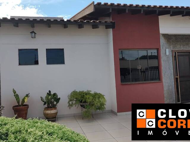 #1084 - Casa para Venda em Arapongas - PR