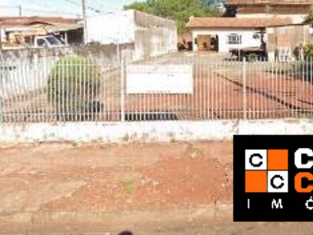 #1297 - Casa para Venda em Arapongas - PR