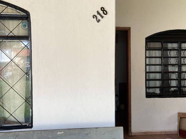 #1343 - Casa para Venda em Arapongas - PR - 3