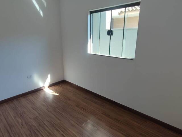 #1490 - Casa para Venda em Arapongas - PR - 3