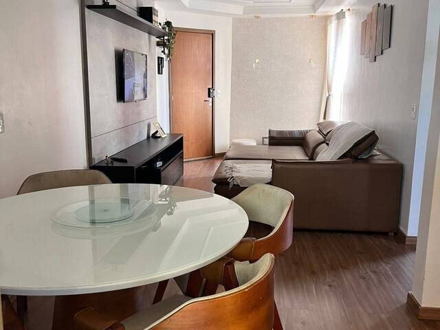#1558 - Apartamento para Venda em Arapongas - PR
