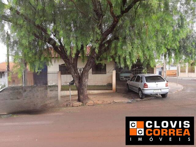 #1563 - Casa para Venda em Arapongas - PR