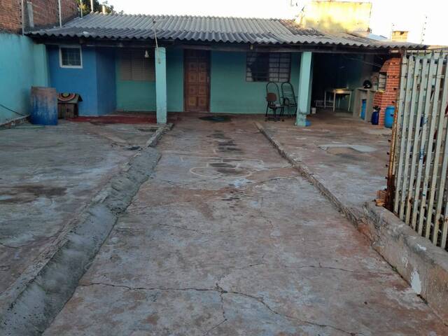 #1602 - Casa para Venda em Arapongas - PR