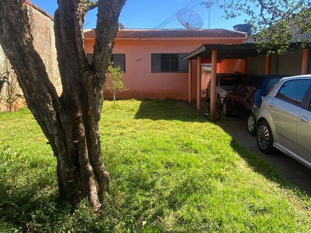 #1511 - Casa para Venda em Arapongas - PR