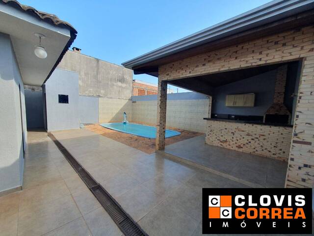 #1610 - Casa para Venda em Arapongas - PR