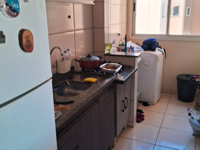 #1618 - Apartamento para Venda em Arapongas - PR